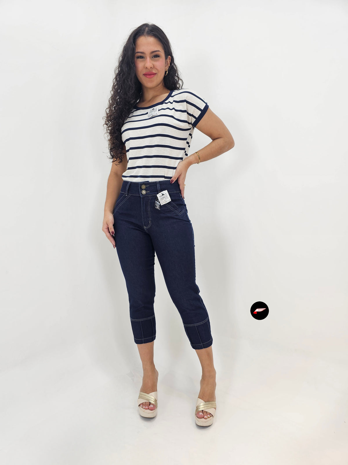 CALÇA FEMININA CAPRI JEANS ESCURO 619401